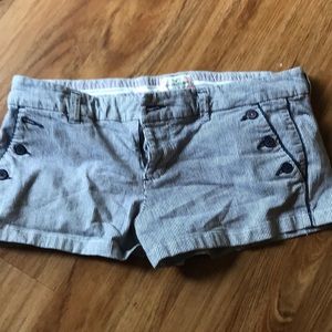 American Eagle pinstripe buttoned shorts